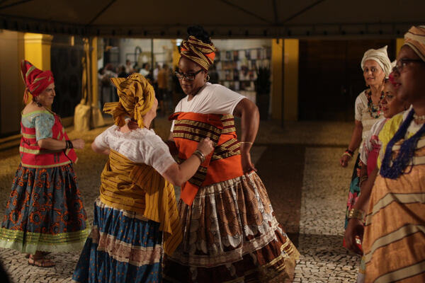 Capa de post: Projeto Amazelê fortalece o samba afro-brasileiro com shows mensais gratuitos em Maringá