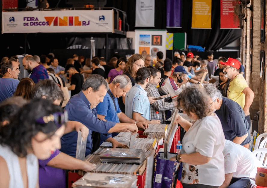 Capa de post: Maringá terá feira de vinil