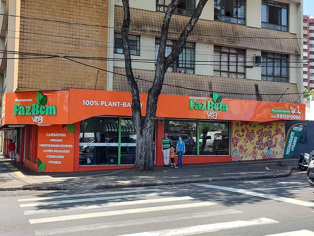 Capa de post: Descobrimos o primeiro e único restaurante 100% vegano de Maringá 