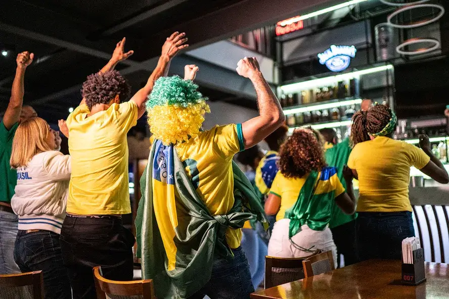 Capa de post: 50 lugares para assistir a Copa do Mundo em Maringá