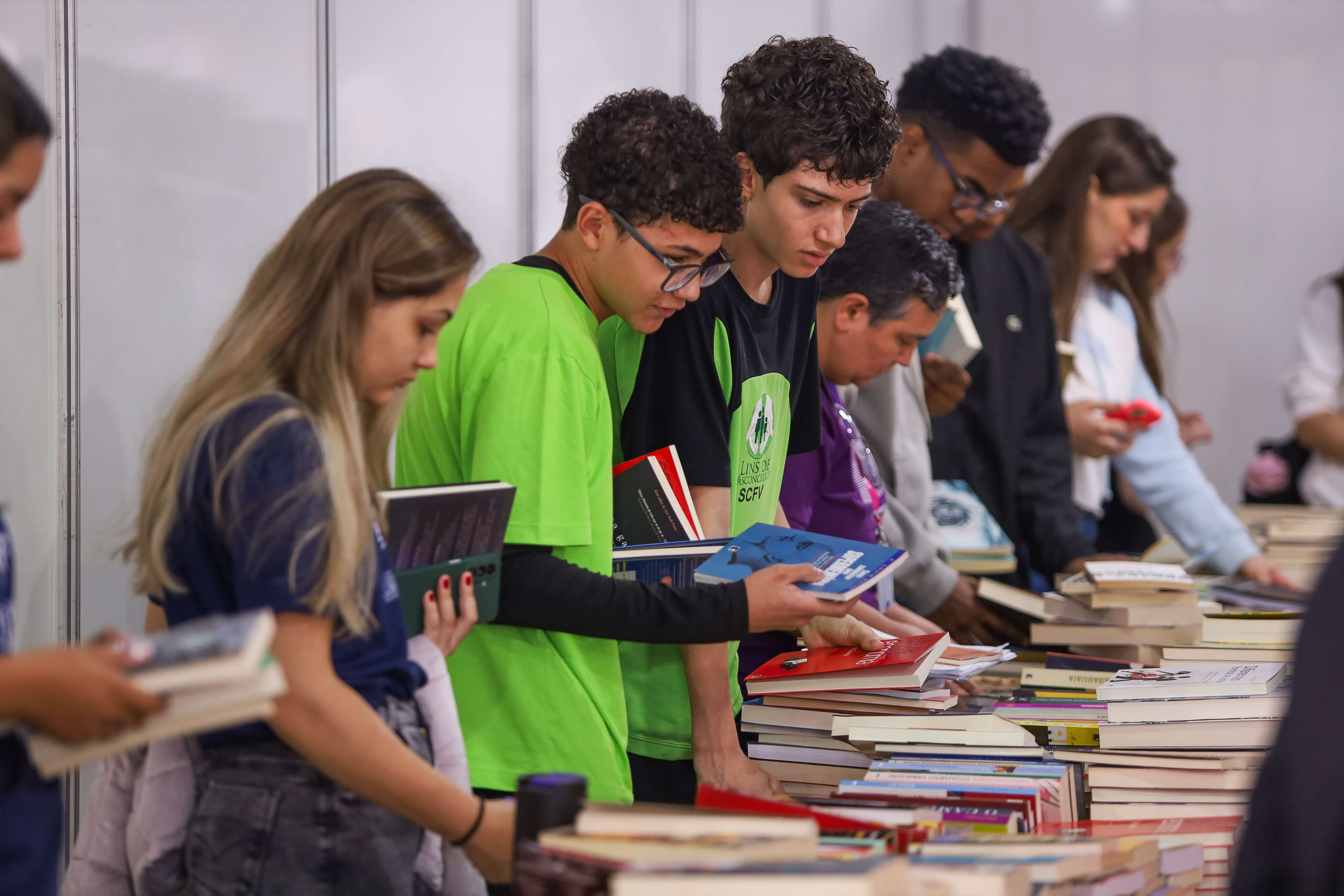 Capa de post: Confira as primeiras atrações da Festa Literária Internacional de Maringá 2026