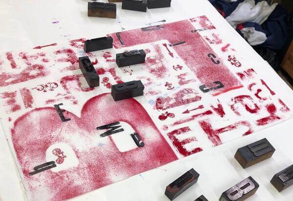 Capa de post: IM.PRESSONANTE, feira dedicada às artes gráficas, reúne artistas de Maringá e outras cidades neste sábado 