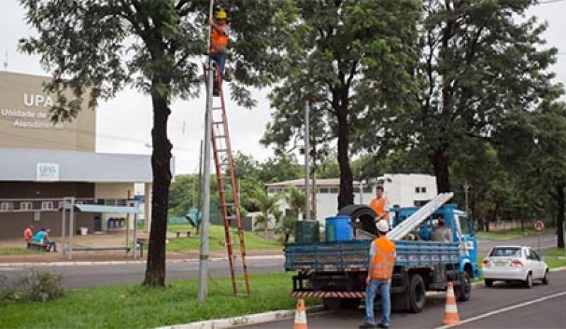 Capa de post: Iniciada instalação de novos radares em Maringá. Confira a lista dos pontos
