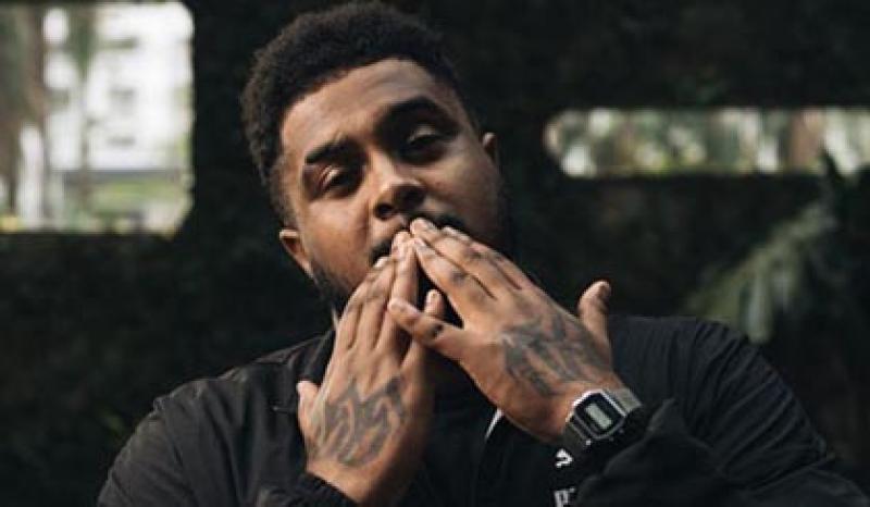 Capa de post: O rapper BACO Exu do Blues fará show inédito em Maringá